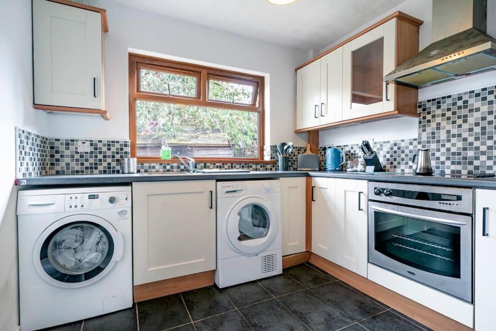 בלפסט Modern 3 Bedroom House Close To Ferry And City Centre מראה חיצוני תמונה